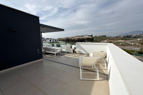 Villa i Estepona, Malaga, Estepona - € 900.000 | Ref: SRAT1 - foto 45